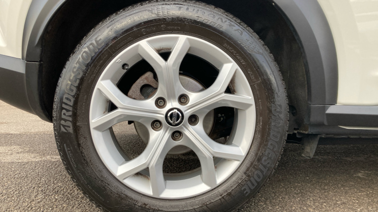 Nissan Juke 1.0 DiG-T 114 N-Connecta 5dr Petrol Hatchback